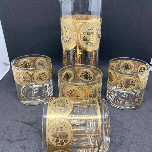 Vintage  CERA with pitcher Gilded Whiskey Glasses - Picture 2 of 9